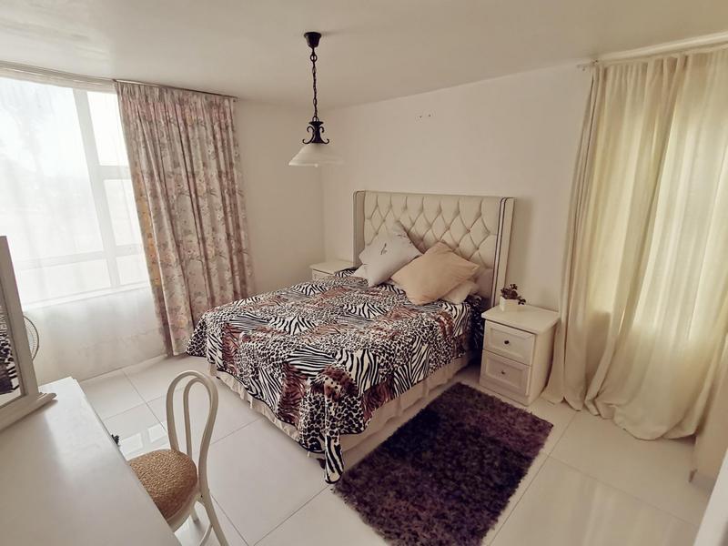 To Let 3 Bedroom Property for Rent in South Beach KwaZulu-Natal