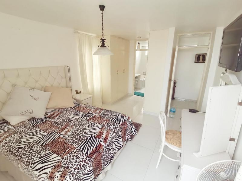 To Let 3 Bedroom Property for Rent in South Beach KwaZulu-Natal