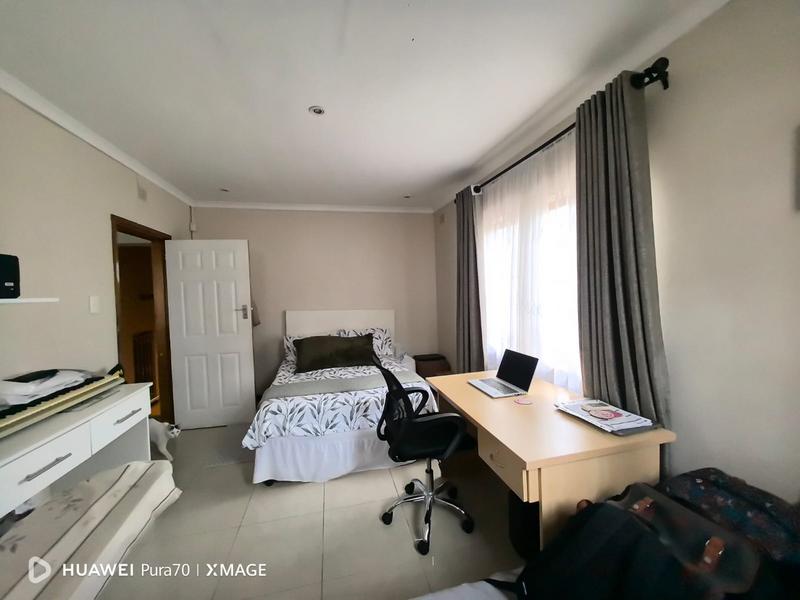 3 Bedroom Property for Sale in Shallcross KwaZulu-Natal