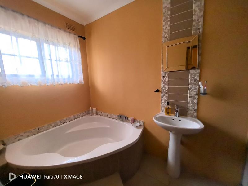 3 Bedroom Property for Sale in Shallcross KwaZulu-Natal