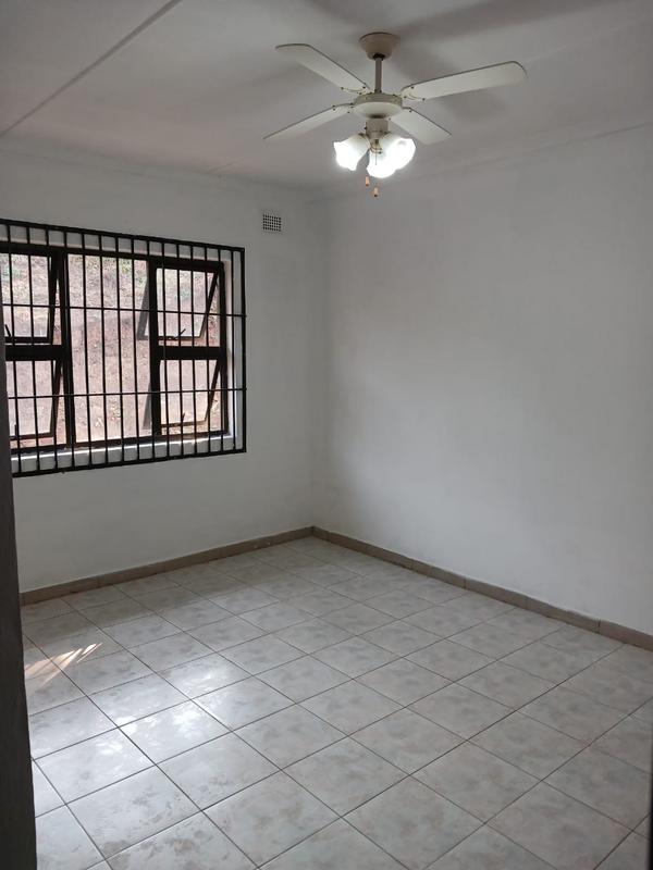 3 Bedroom Property for Sale in Umzinto KwaZulu-Natal