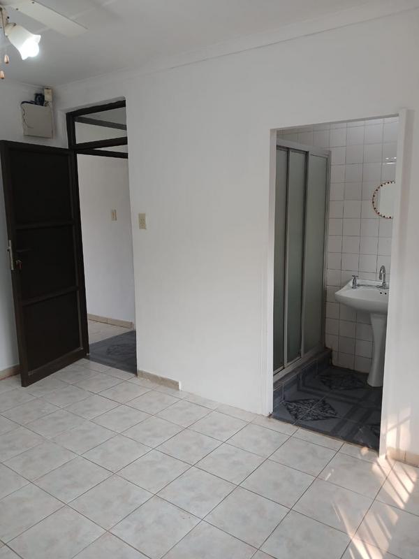 3 Bedroom Property for Sale in Umzinto KwaZulu-Natal