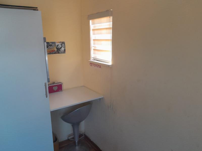 To Let 3 Bedroom Property for Rent in Bluff KwaZulu-Natal