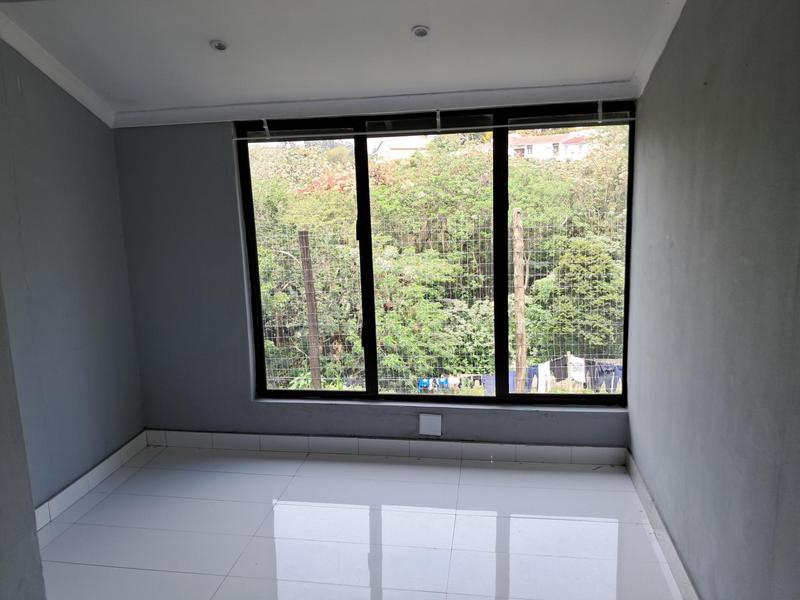 To Let 4 Bedroom Property for Rent in Berea West KwaZulu-Natal