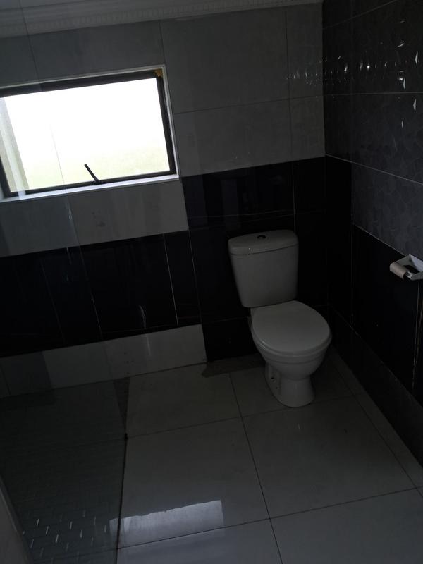 To Let 4 Bedroom Property for Rent in Berea West KwaZulu-Natal