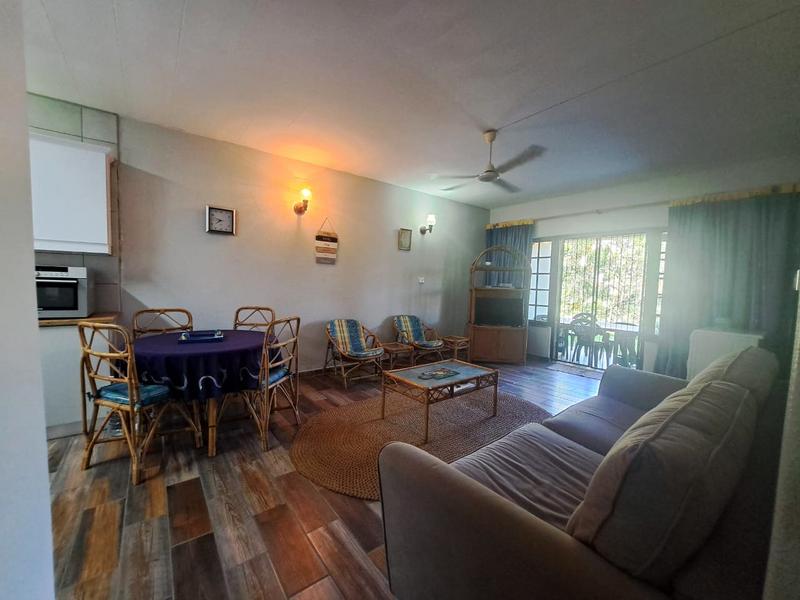 To Let 2 Bedroom Property for Rent in Rennies Beach KwaZulu-Natal