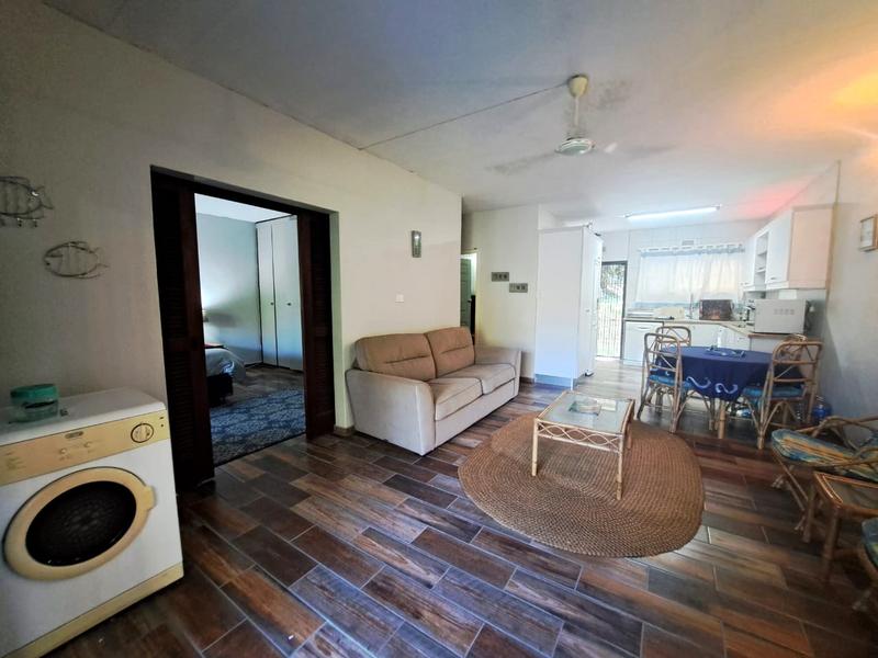 To Let 2 Bedroom Property for Rent in Rennies Beach KwaZulu-Natal