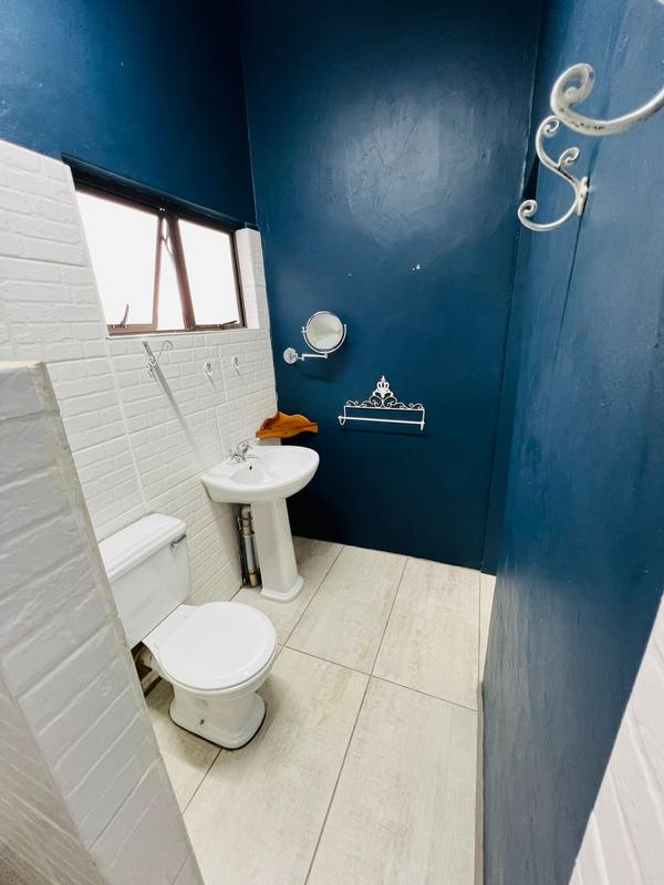 1 Bedroom Property for Sale in Hillcrest KwaZulu-Natal
