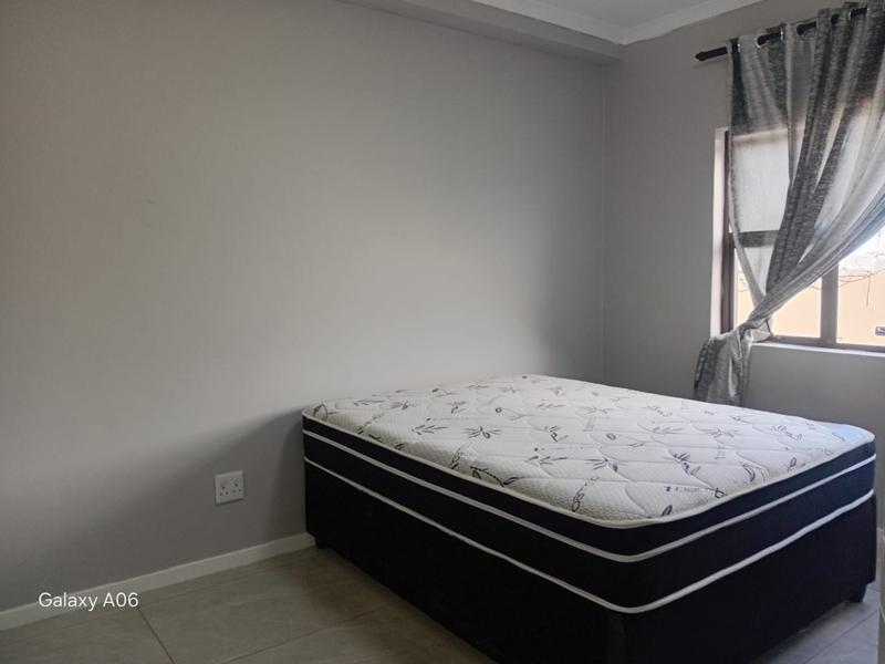 To Let 3 Bedroom Property for Rent in Umtentweni KwaZulu-Natal
