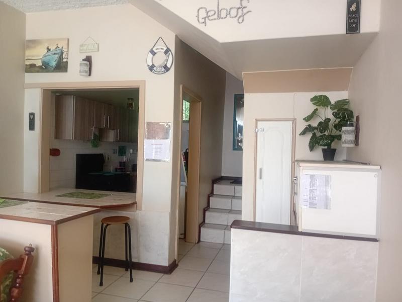 3 Bedroom Property for Sale in Margate KwaZulu-Natal