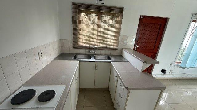 To Let 1 Bedroom Property for Rent in Malvern KwaZulu-Natal