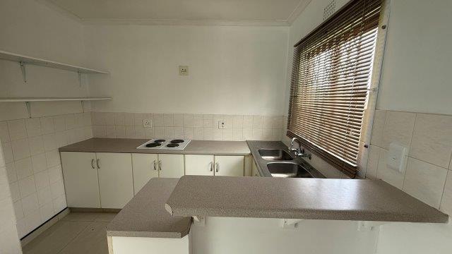 To Let 1 Bedroom Property for Rent in Malvern KwaZulu-Natal