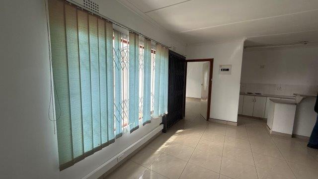 To Let 1 Bedroom Property for Rent in Malvern KwaZulu-Natal