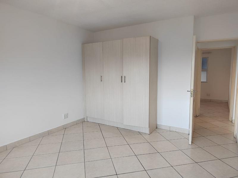 1 Bedroom Property for Sale in Amanzimtoti KwaZulu-Natal