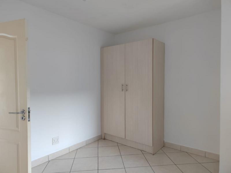 1 Bedroom Property for Sale in Amanzimtoti KwaZulu-Natal