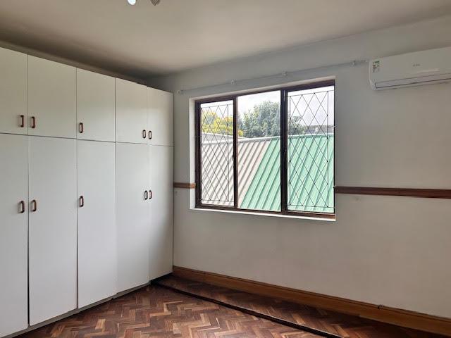 To Let 2 Bedroom Property for Rent in Essenwood KwaZulu-Natal