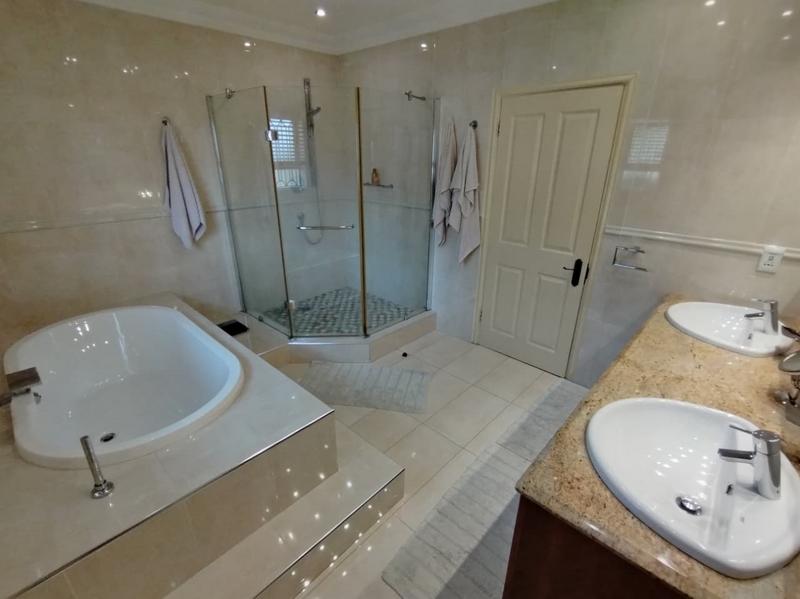 3 Bedroom Property for Sale in Beverley Hills KwaZulu-Natal