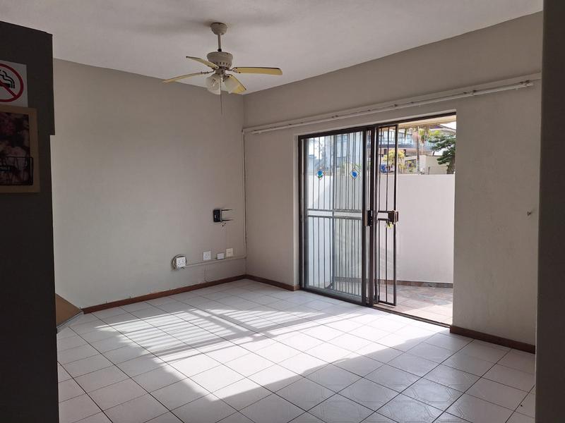 To Let 2 Bedroom Property for Rent in Manaba Beach KwaZulu-Natal