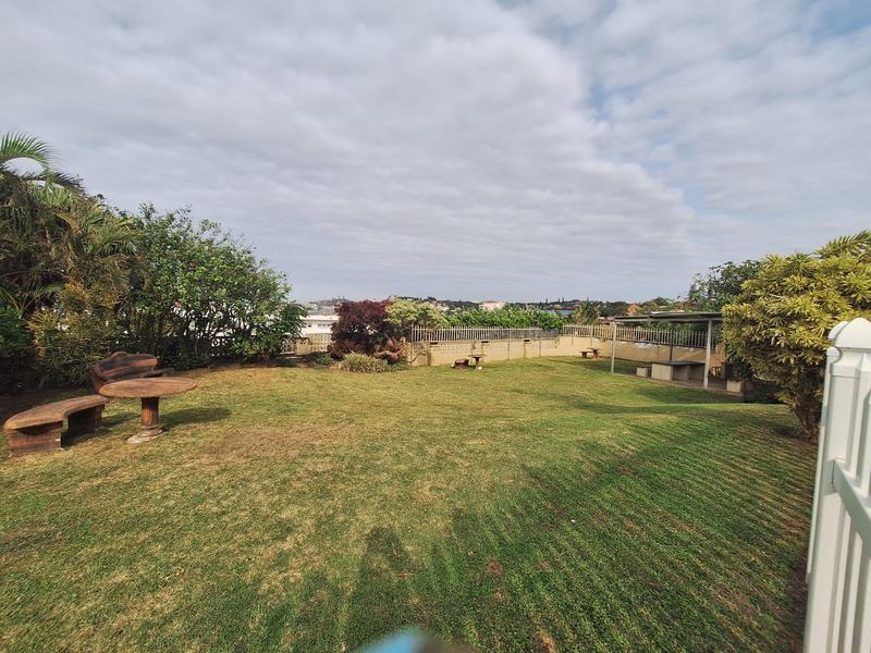 To Let 2 Bedroom Property for Rent in Manaba Beach KwaZulu-Natal