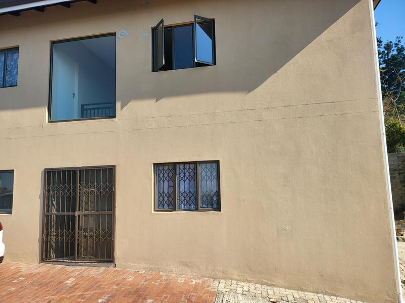 To Let 2 Bedroom Property for Rent in Lotusville KwaZulu-Natal