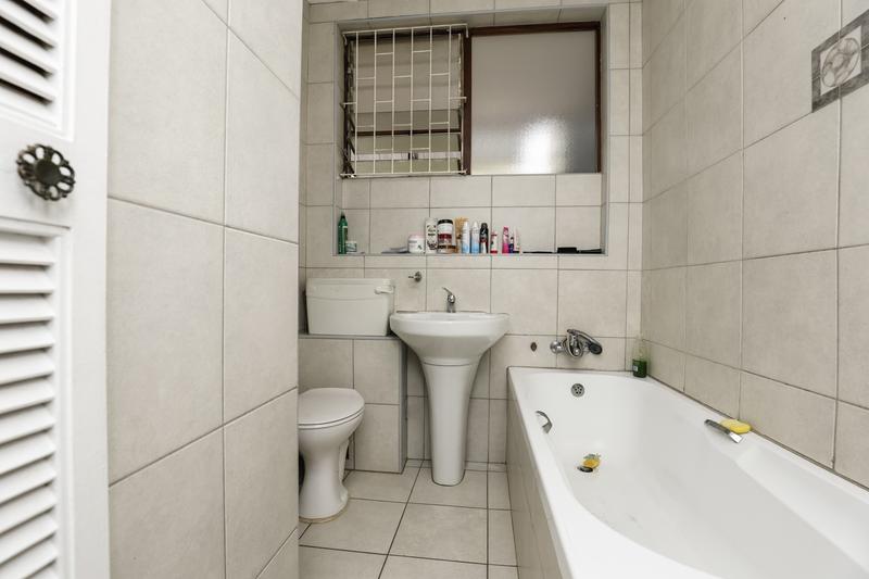 2 Bedroom Property for Sale in Glenwood KwaZulu-Natal