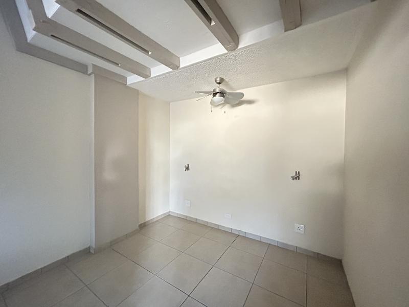 To Let 1 Bedroom Property for Rent in Meer En See KwaZulu-Natal