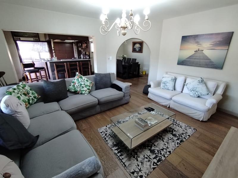 3 Bedroom Property for Sale in Sunningdale KwaZulu-Natal