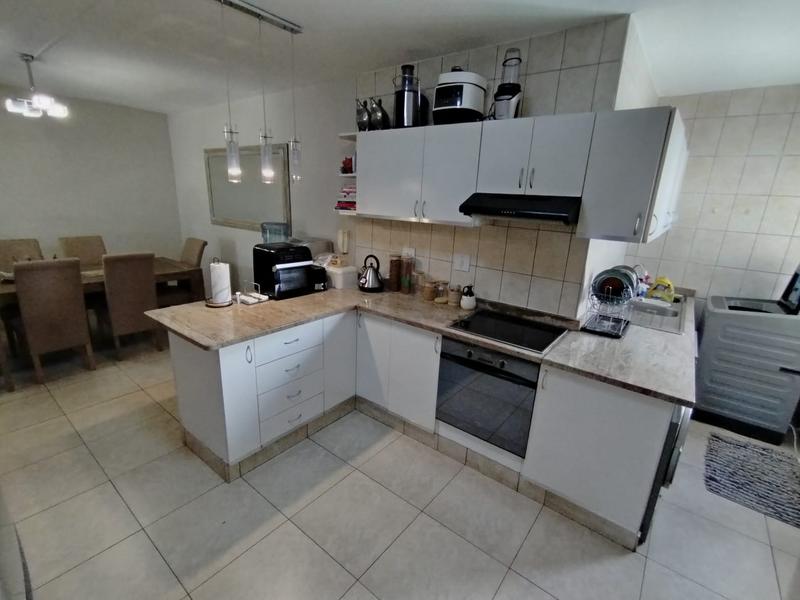3 Bedroom Property for Sale in Sunningdale KwaZulu-Natal