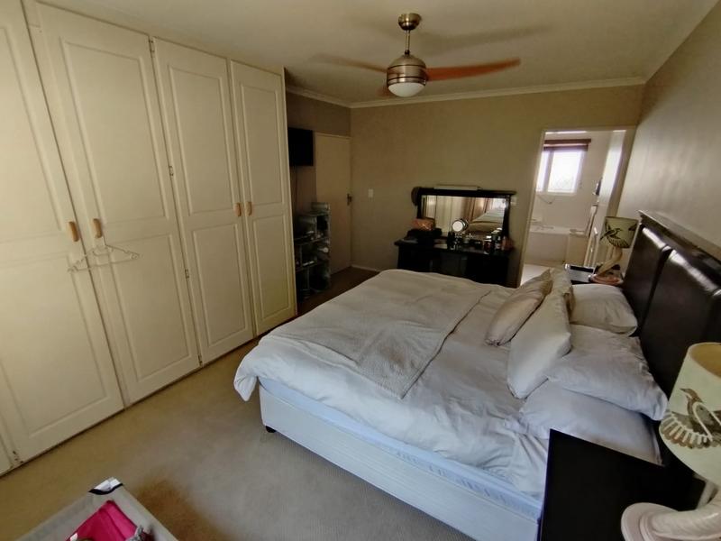 3 Bedroom Property for Sale in Sunningdale KwaZulu-Natal