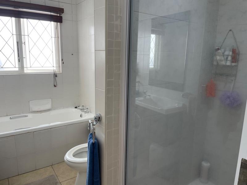 3 Bedroom Property for Sale in Sunningdale KwaZulu-Natal