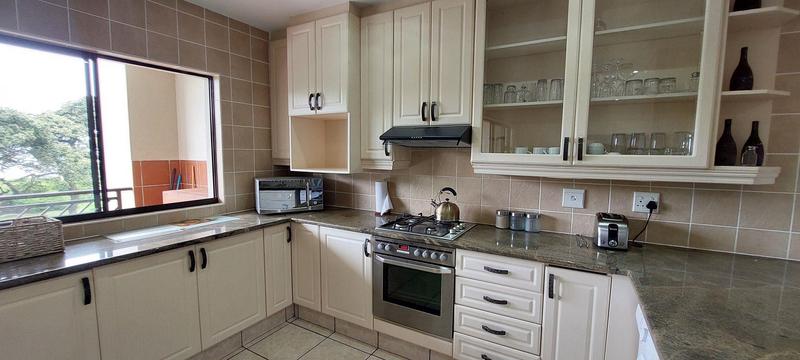 To Let 4 Bedroom Property for Rent in Shelly Beach KwaZulu-Natal