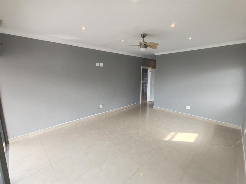 To Let 3 Bedroom Property for Rent in Shelly Beach KwaZulu-Natal