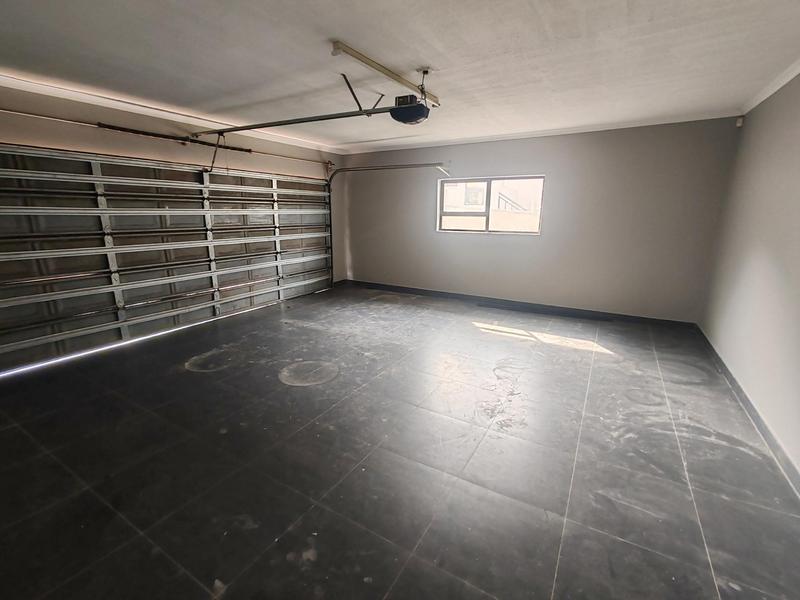 To Let 3 Bedroom Property for Rent in Shelly Beach KwaZulu-Natal