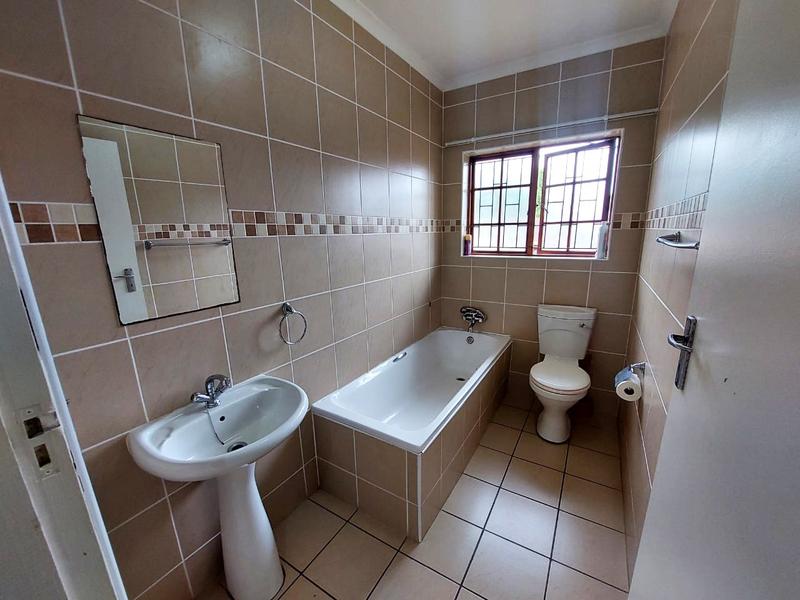 2 Bedroom Property for Sale in Margate KwaZulu-Natal