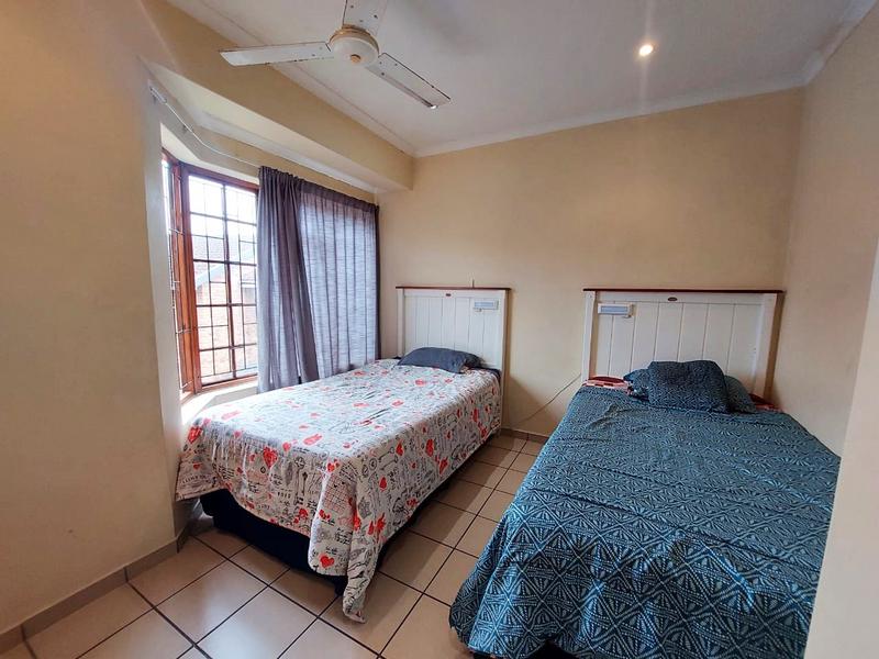 2 Bedroom Property for Sale in Margate KwaZulu-Natal