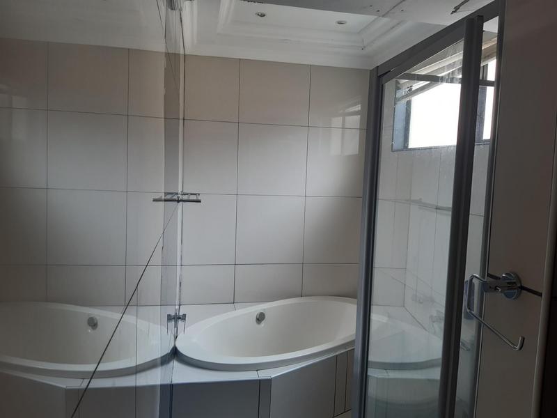 3 Bedroom Property for Sale in Margate KwaZulu-Natal