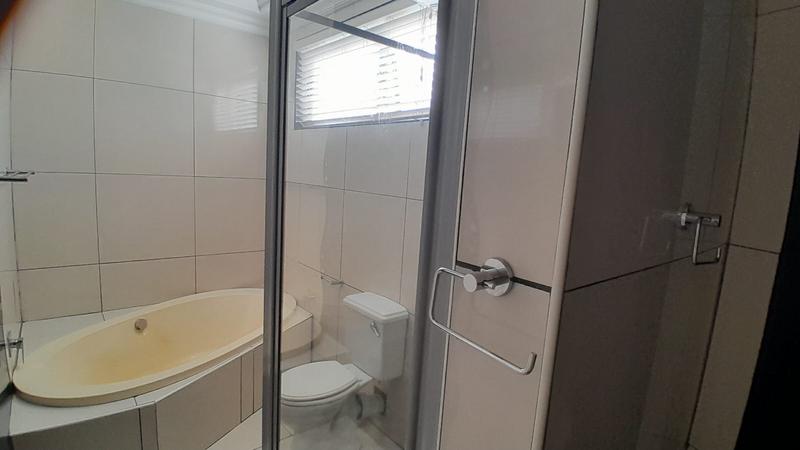 3 Bedroom Property for Sale in Margate KwaZulu-Natal