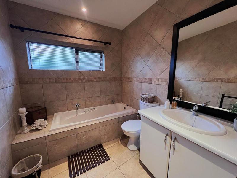 3 Bedroom Property for Sale in Ramsgate KwaZulu-Natal