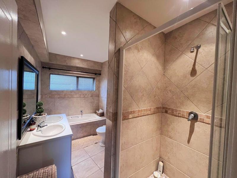 3 Bedroom Property for Sale in Ramsgate KwaZulu-Natal