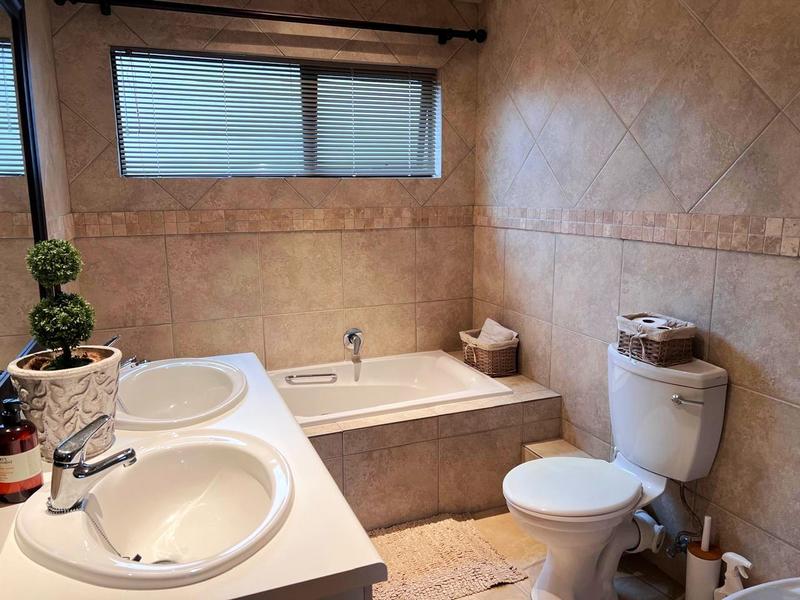 3 Bedroom Property for Sale in Ramsgate KwaZulu-Natal
