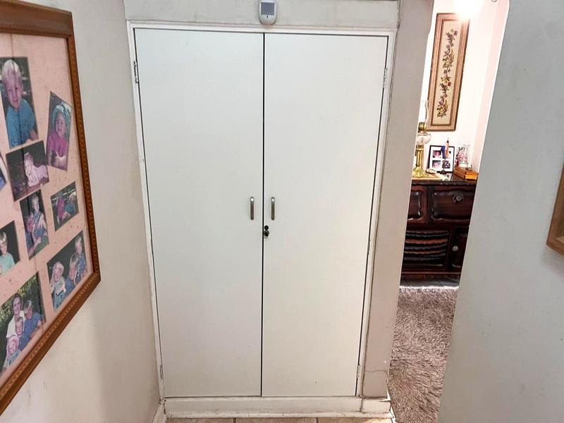 5 Bedroom Property for Sale in Ramsgate KwaZulu-Natal