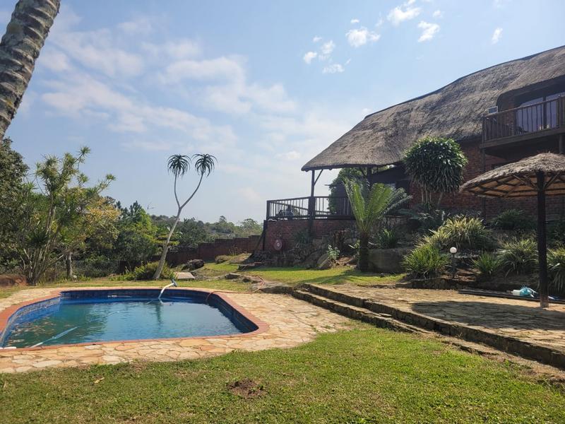 6 Bedroom Property for Sale in Uvongo KwaZulu-Natal