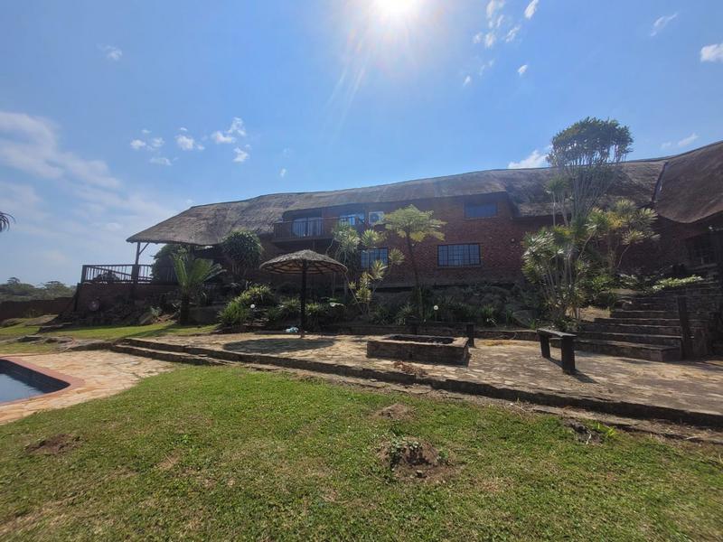 6 Bedroom Property for Sale in Uvongo KwaZulu-Natal