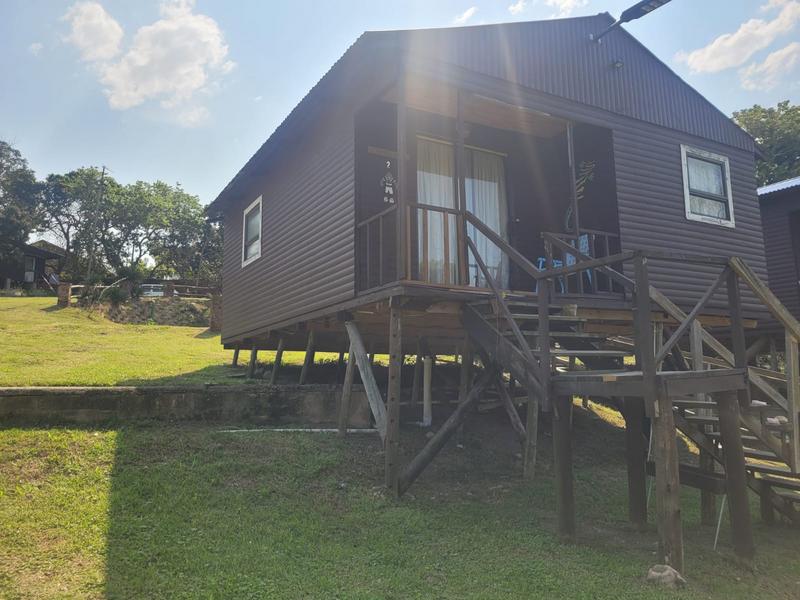 6 Bedroom Property for Sale in Uvongo KwaZulu-Natal