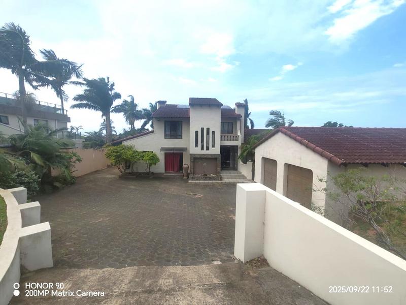 4 Bedroom Property for Sale in Uvongo KwaZulu-Natal