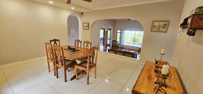 4 Bedroom Property for Sale in Uvongo KwaZulu-Natal