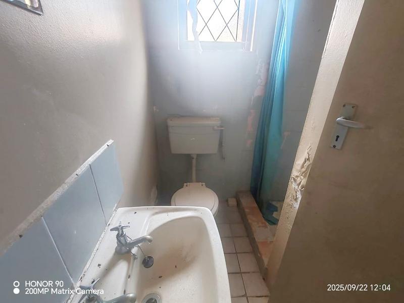 4 Bedroom Property for Sale in Uvongo KwaZulu-Natal