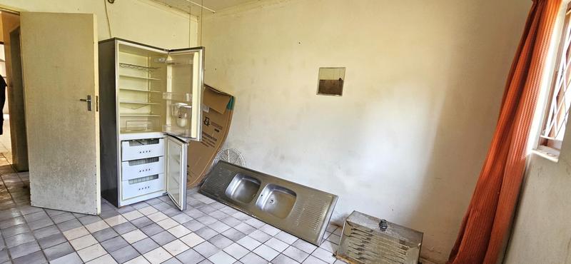 4 Bedroom Property for Sale in Uvongo KwaZulu-Natal