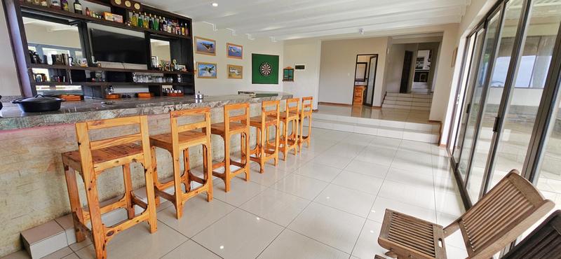 4 Bedroom Property for Sale in Uvongo KwaZulu-Natal