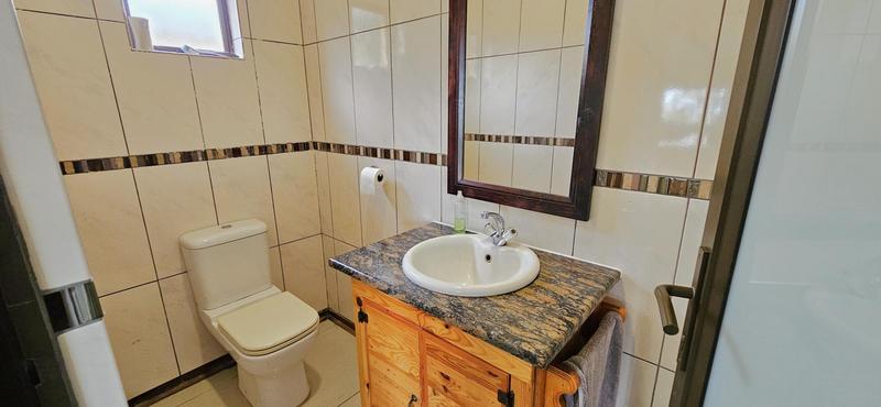 4 Bedroom Property for Sale in Uvongo KwaZulu-Natal